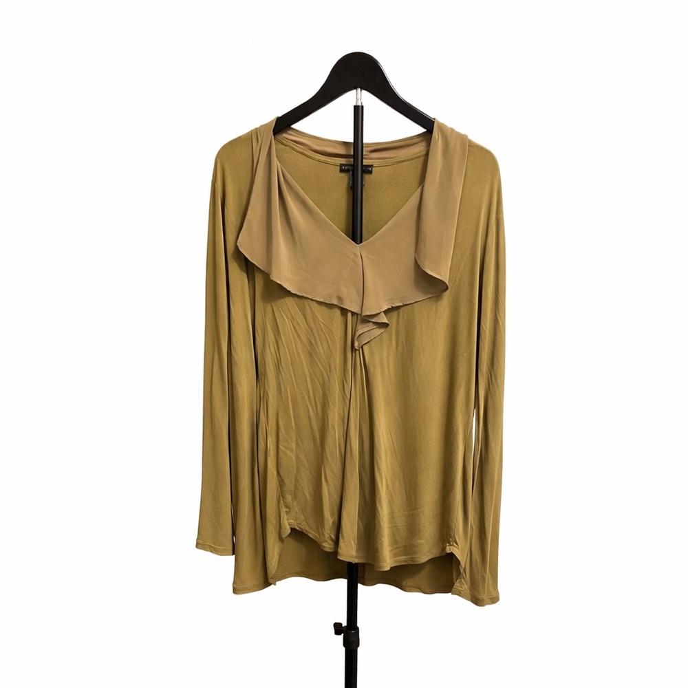 Green long sleeve top